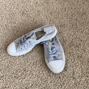 Women’s converse